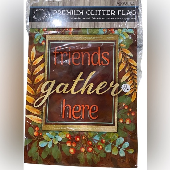 Garden Flag, “Friends Gather Here” - Picture 1 of 3